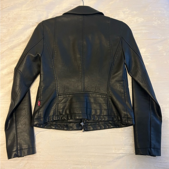 Levi’s Faux Leather Jacket - Picture 2 of 4